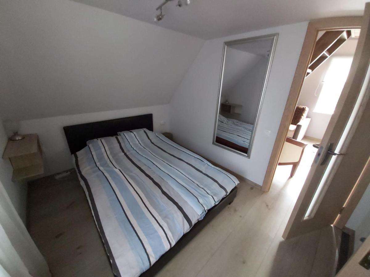Guest House Podnieki Ventspils Exterior photo